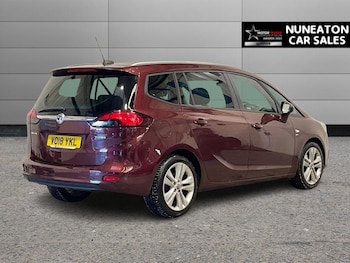 Used Vauxhall Zafira 2018 for sale - 77436374: Photo