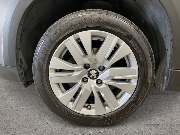 Used Peugeot 2008 2019 for sale - 76069026: Photo 13