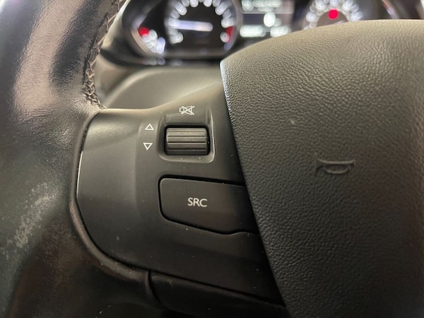 Used Peugeot 2008 2019 for sale - 76069026: Photo 25