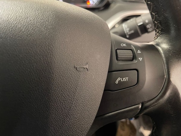 Used Peugeot 2008 2019 for sale - 76069026: Photo 26