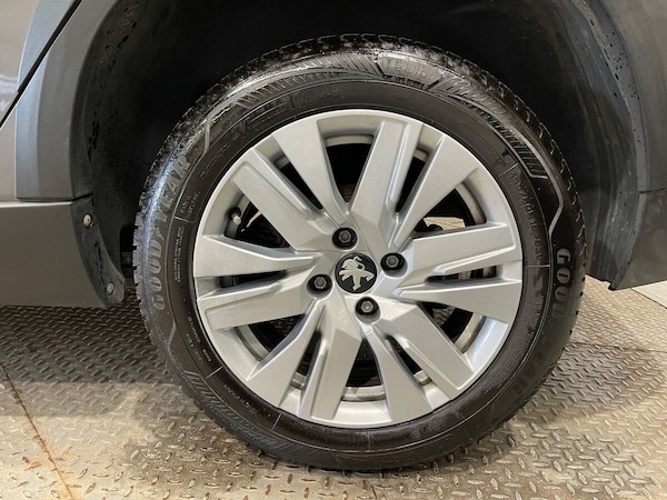 Used Peugeot 2008 2019 for sale - 76069026: Photo 31