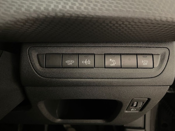 Used Peugeot 2008 2019 for sale - 76069026: Photo 34