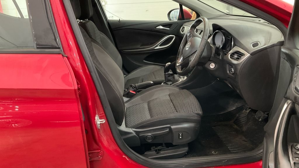 Used Vauxhall Astra 2021 for sale - 77053596: Photo 9