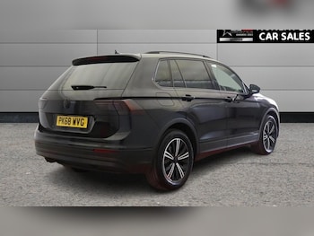 Used Volkswagen Tiguan 2018 for sale - 79276433: Photo