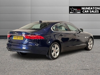 Used Jaguar XF 2018 for sale - 75843157: Photo