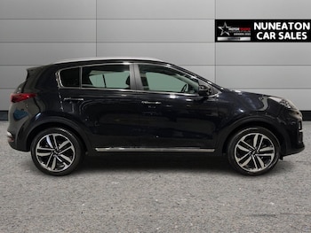 Used Kia Sportage 2021 for sale - 77708929: Photo