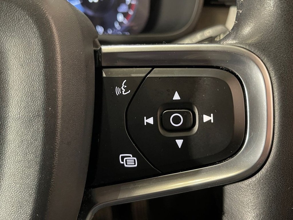 Used Volvo XC40 2019 for sale - 77263004: Photo 21