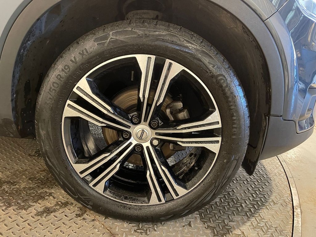 Used Volvo XC40 2019 for sale - 77263004: Photo 25