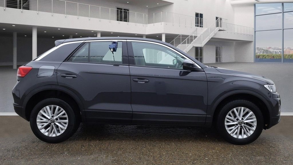 Used Volkswagen T-Roc 2021 for sale - 77188444: Photo 17