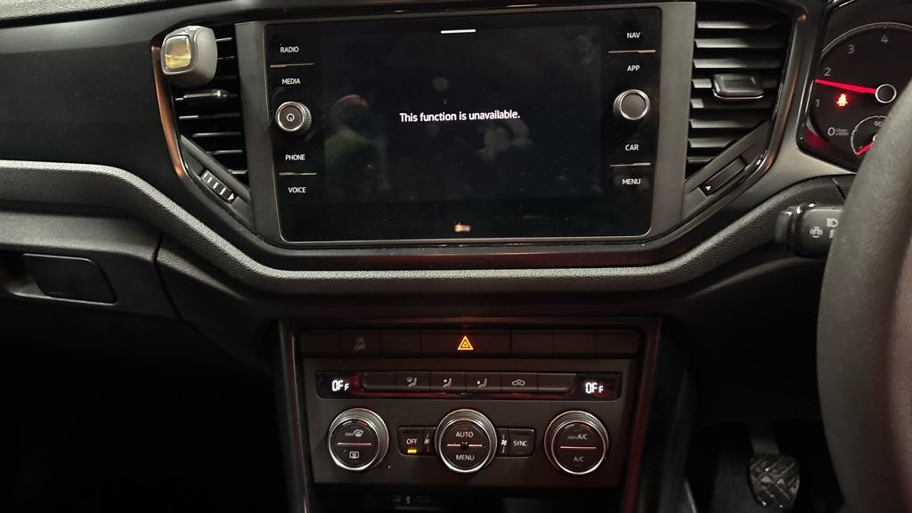 Used Volkswagen T-Roc 2021 for sale - 77188444: Photo 23