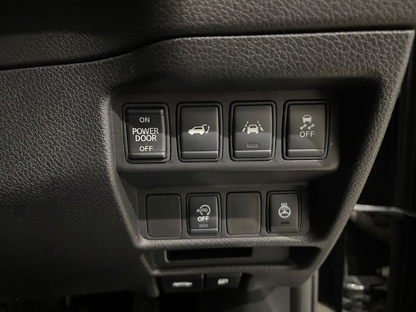 Used Nissan X-Trail 2018 for sale - 76245092: Photo 31
