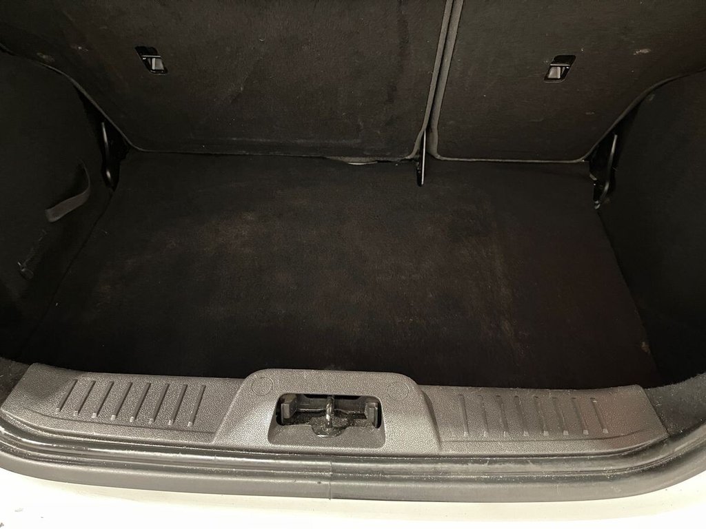 Used Ford Fiesta 2014 for sale - 77533968: Photo 25