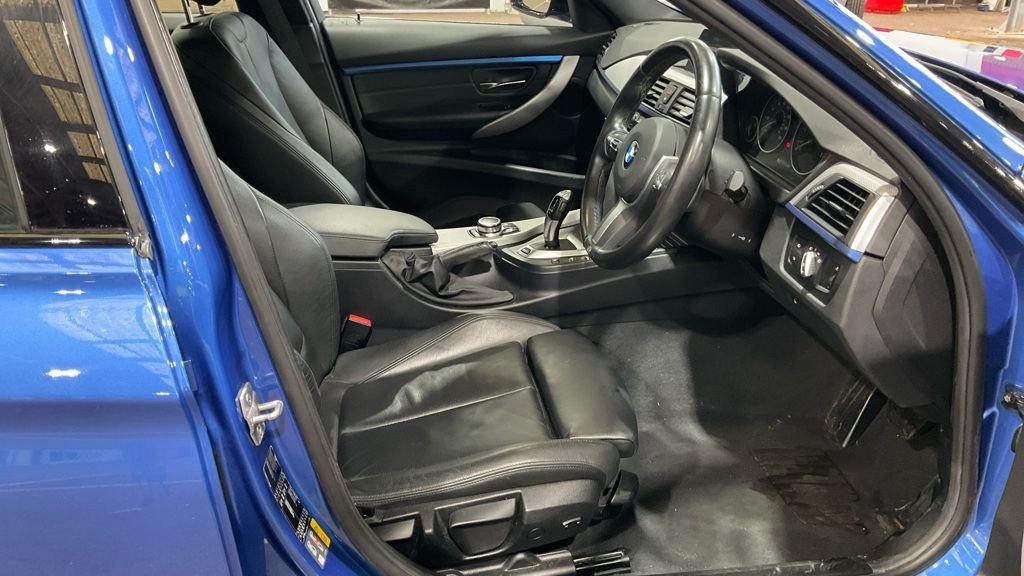 Used BMW 3 Series 2018 for sale - 76496316: Photo 9