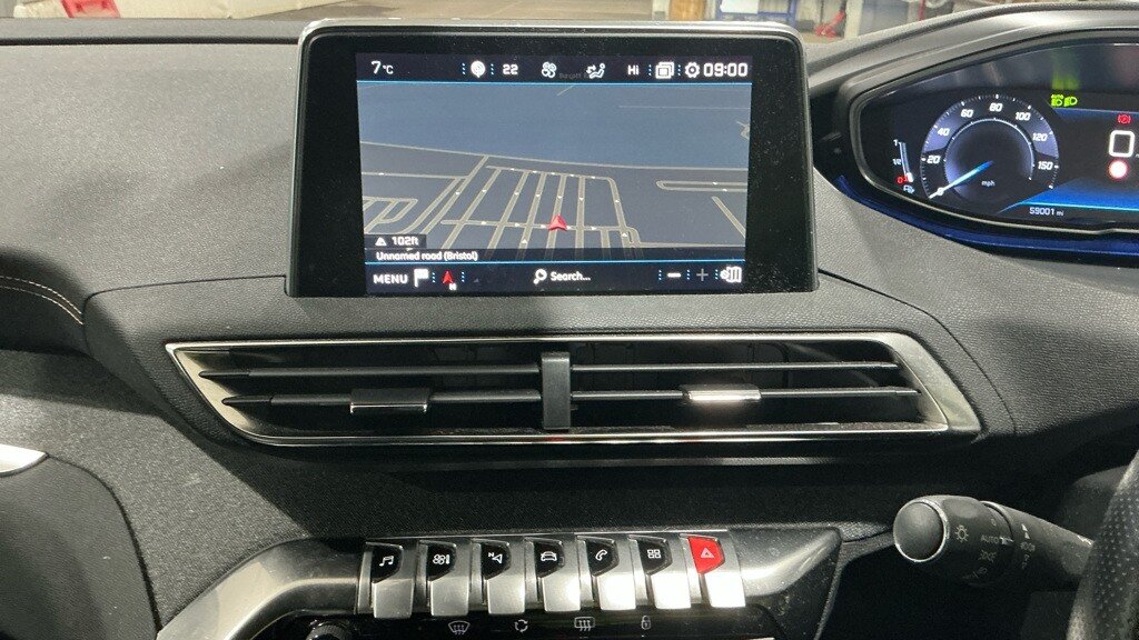 Used Peugeot 3008 2020 for sale - 77937018: Photo 17