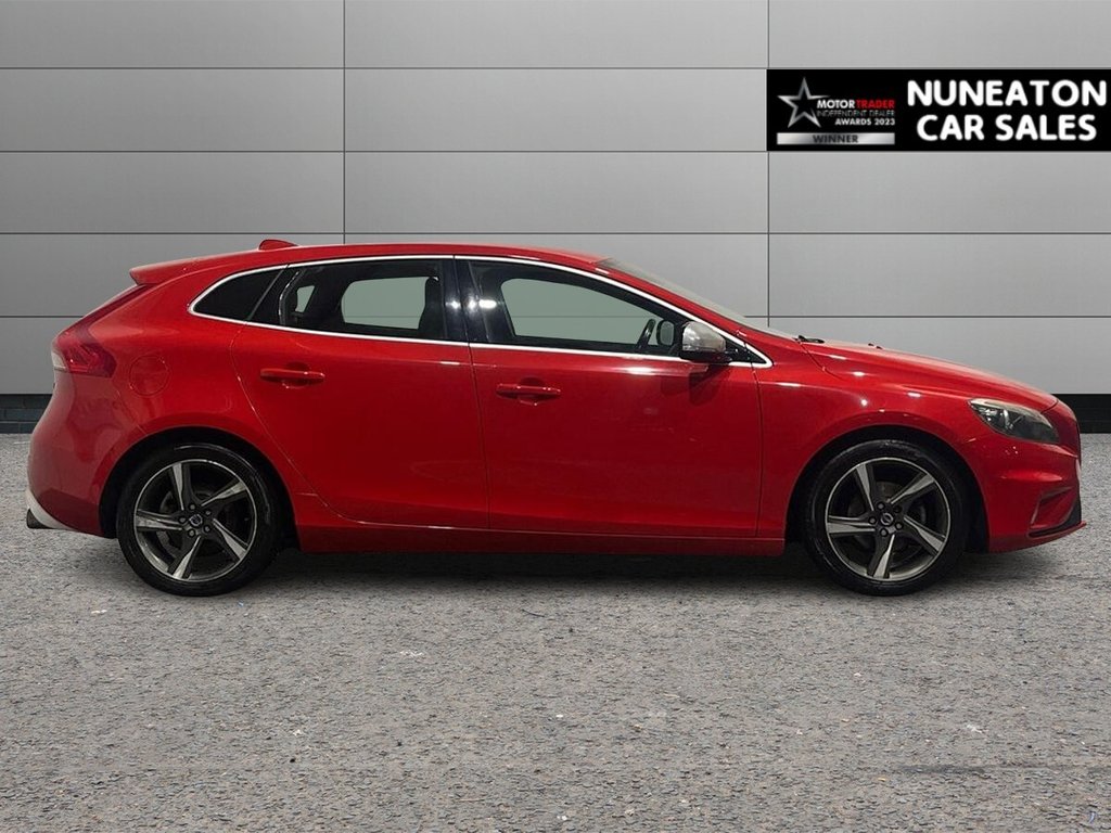 Used Volvo V40 2014 for sale - 76910437: Photo 2