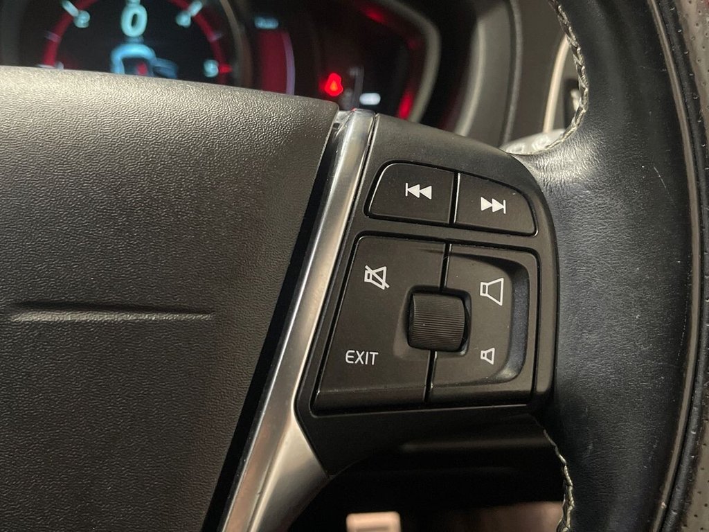 Used Volvo V40 2014 for sale - 76910437: Photo 23