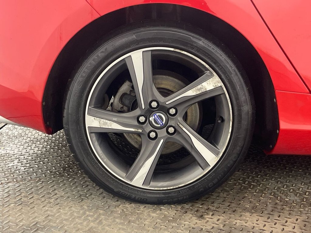 Used Volvo V40 2014 for sale - 76910437: Photo 30