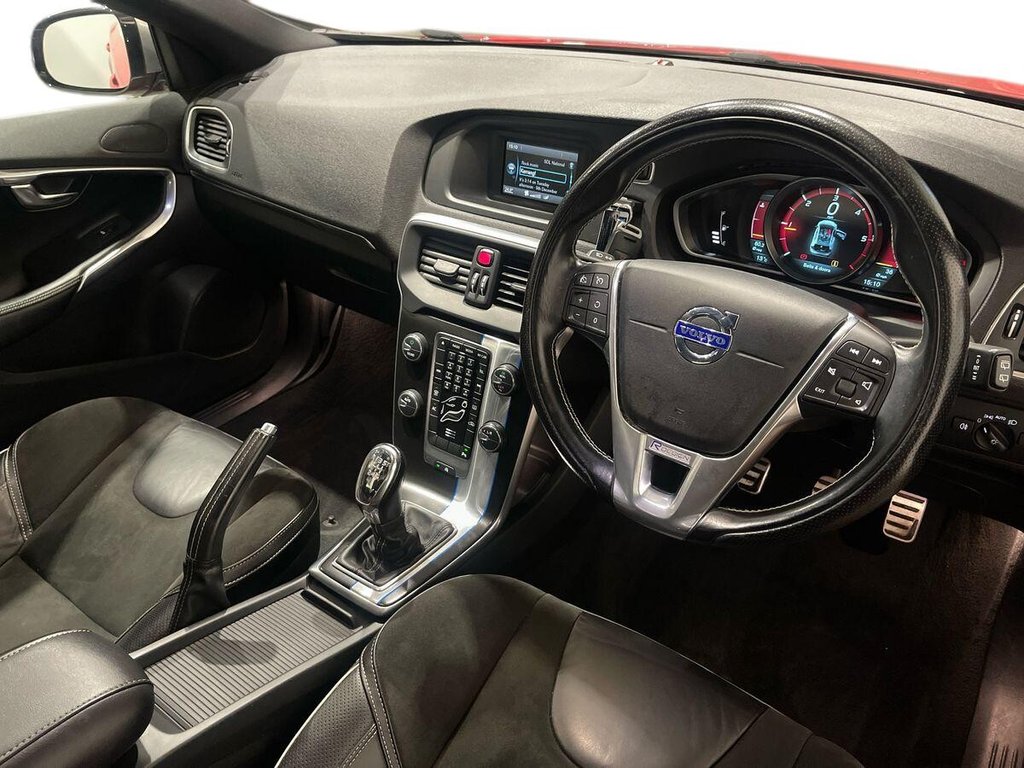 Used Volvo V40 2014 for sale - 76910437: Photo 9