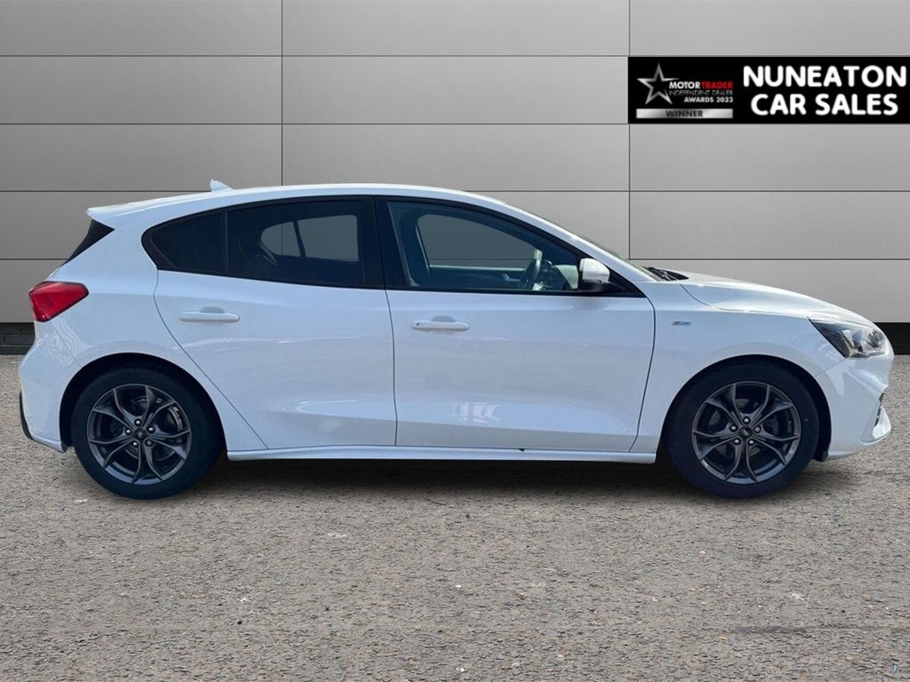 Used Ford Focus 2019 for sale - 77911095: Photo 2