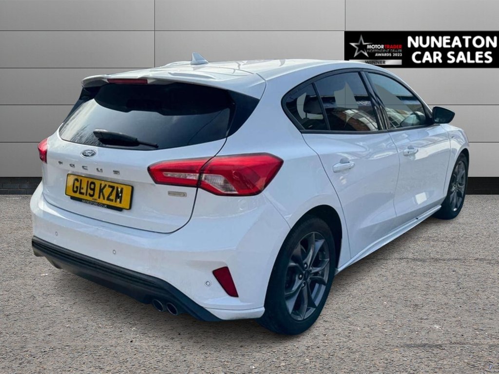 Used Ford Focus 2019 for sale - 77911095: Photo 3