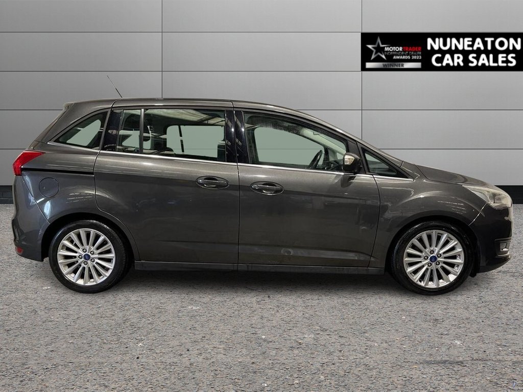 Used Ford Grand C-Max 2016 for sale - 77172247: Photo 2