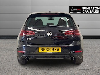 Used Volkswagen Golf 2018 for sale - 79072309: Photo