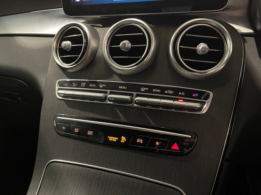 Used Mercedes-Benz GLC 2019 for sale - 77038167: Photo 17