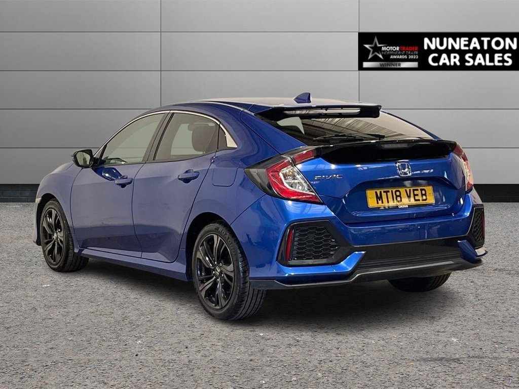 Used Honda Civic 2018 for sale - 77498388: Photo 5