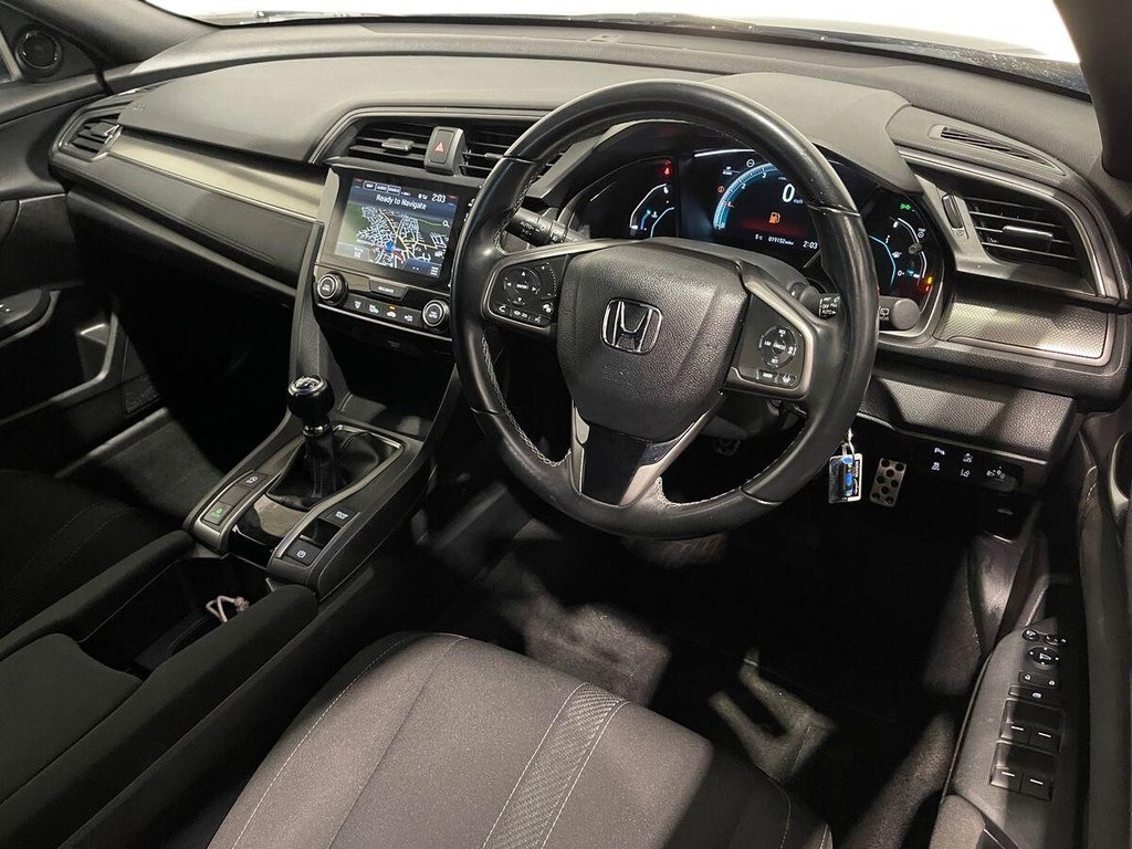 Used Honda Civic 2018 for sale - 77498388: Photo 9
