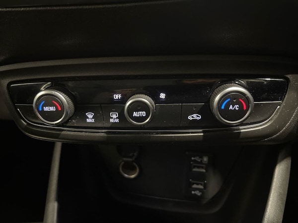 Used Vauxhall Crossland X 2019 for sale - 76245125: Photo 17