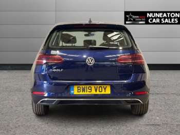 Used Volkswagen Golf 2019 for sale - 74695900: Photo