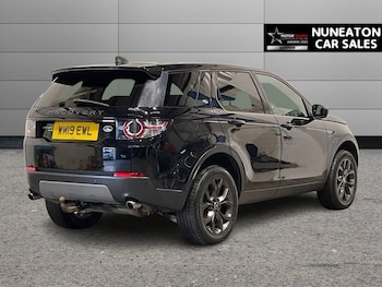 Used Land Rover Discovery Sport 2019 for sale - 76323117: Photo 3
