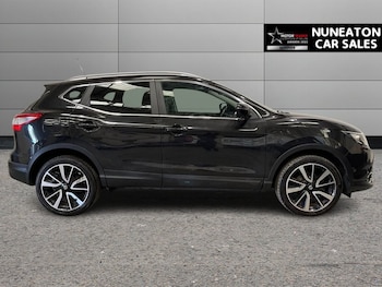 Used Nissan Qashqai 2017 for sale - 78811308: Photo