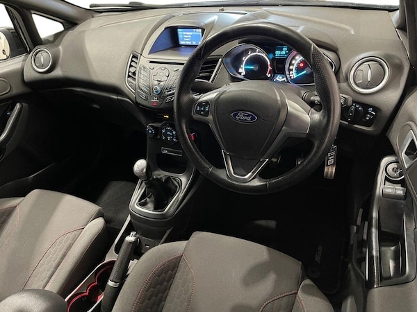 Used Ford Fiesta 2016 for sale - 76223724: Photo 9