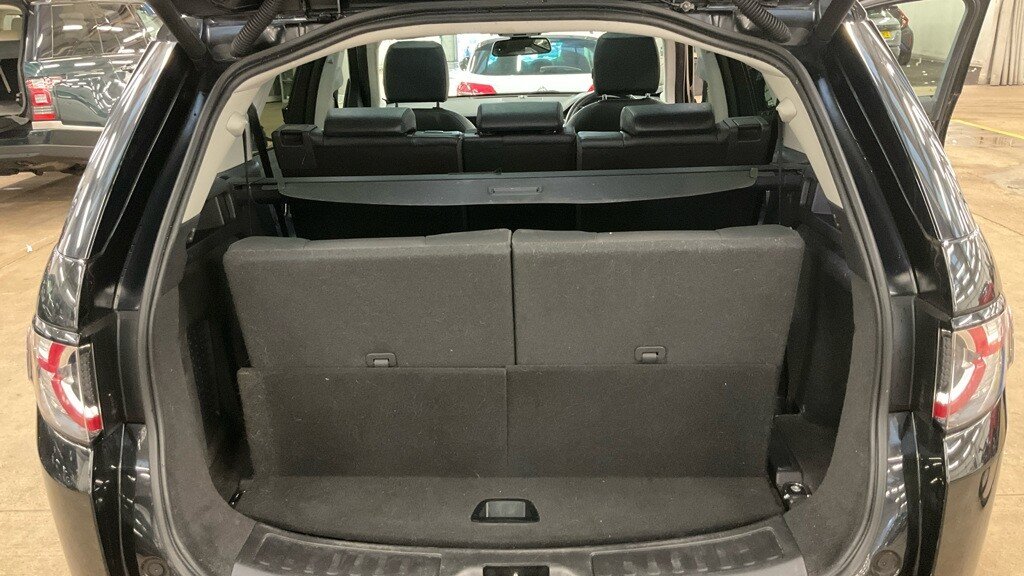 Used Land Rover Discovery Sport 2019 for sale - 77394787: Photo 12