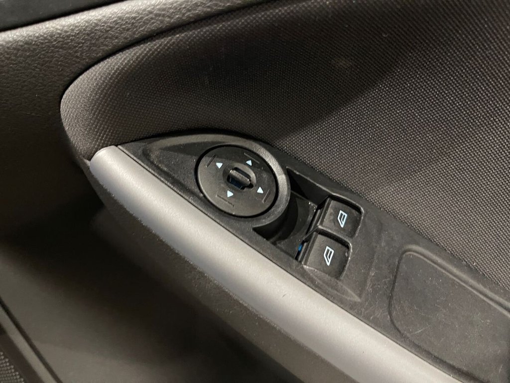 Used Ford Focus 2018 for sale - 76345367: Photo 18
