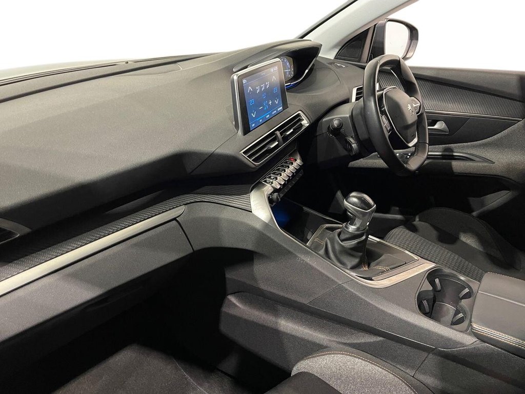 Used Peugeot 3008 2019 for sale - 76792181: Photo 14