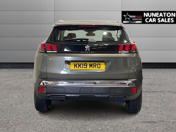 Used Peugeot 3008 2019 for sale - 76792181: Photo