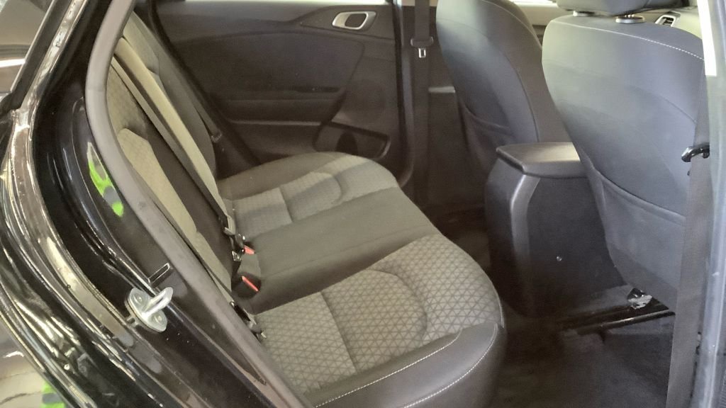 Used Kia Ceed 2021 for sale - 76725094: Photo 8