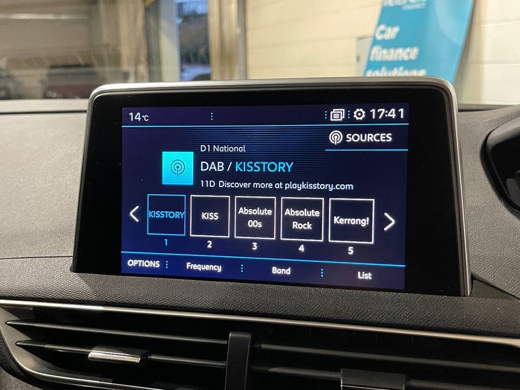 Used Peugeot 3008 2018 for sale - 76509715: Photo 11