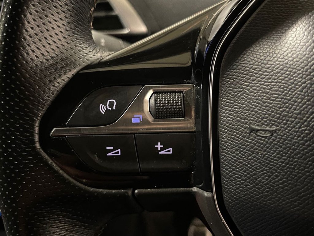 Used Peugeot 3008 2018 for sale - 76509715: Photo 24