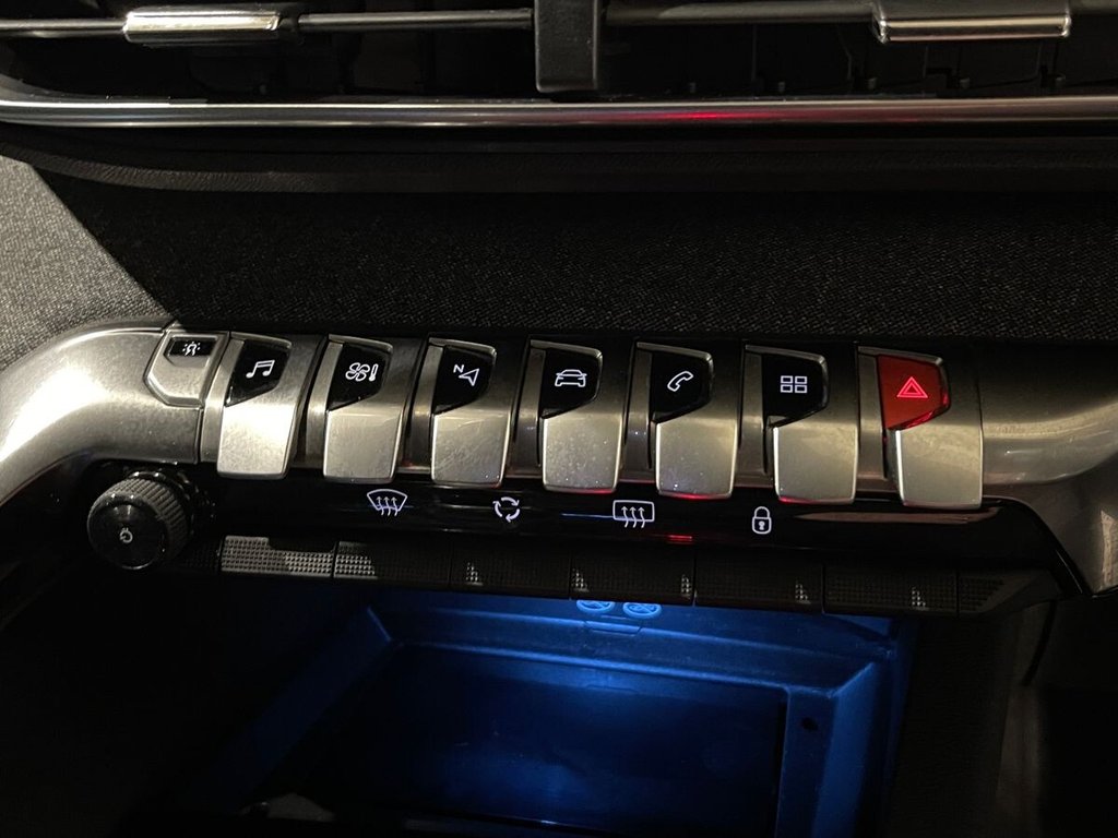 Used Peugeot 3008 2018 for sale - 76509715: Photo 31