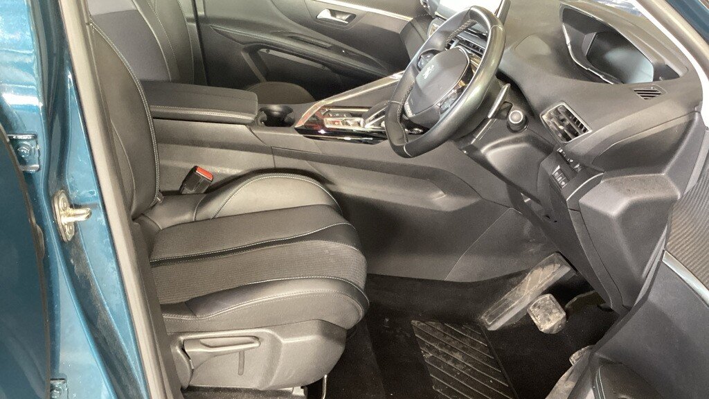 Used Peugeot 3008 2022 for sale - 78049613: Photo 9