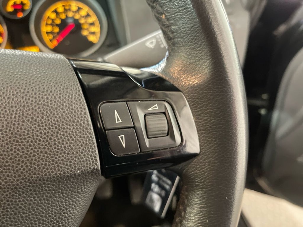 Used Vauxhall Zafira 2011 for sale - 76888613: Photo 25