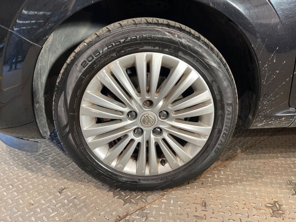 Used Vauxhall Zafira 2011 for sale - 76888613: Photo 33