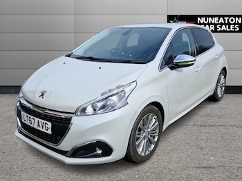 Used Peugeot 208 2017 for sale - 77937121: Photo