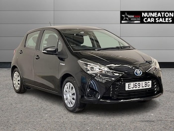 Used Toyota Yaris 2020 for sale - 75896558: Photo