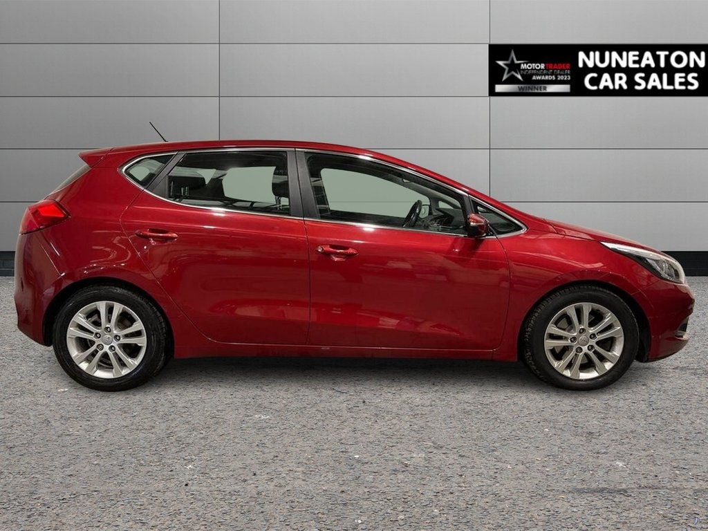 Used Kia Ceed 2014 for sale - 77333044: Photo 2