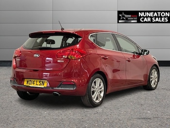 Used Kia Ceed 2014 for sale - 77333044: Photo