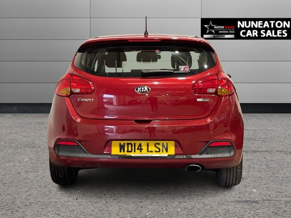 Used Kia Ceed 2014 for sale - 77333044: Photo 4